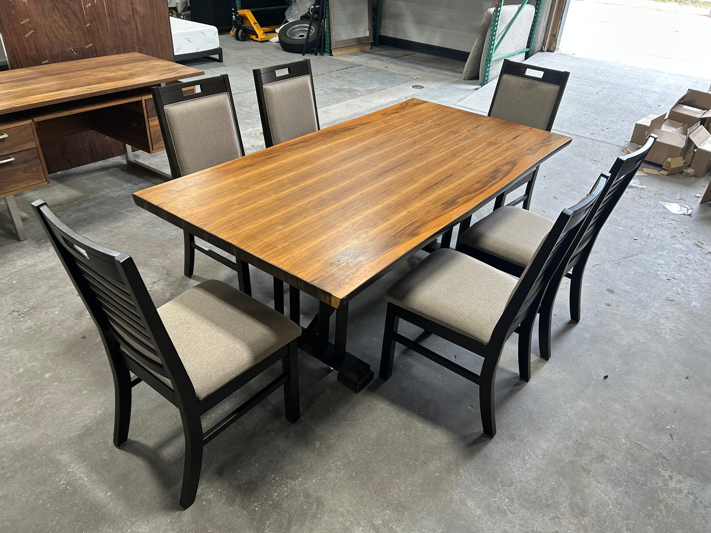 Urban Styles Furniture 7-Pc Wooden Dining Set