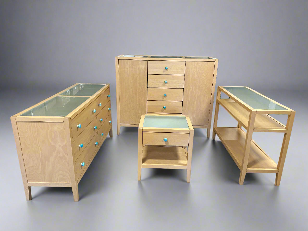 COMPLETE Baronet Natural Wood Bedroom Set w/King Bed Frame