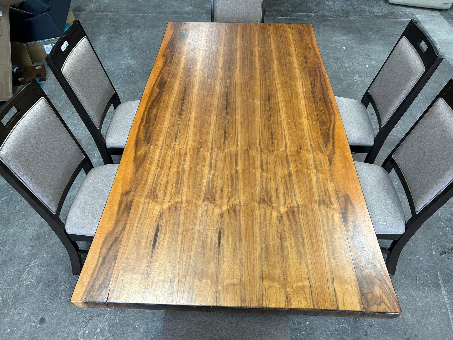 Urban Styles Furniture 7-Pc Wooden Dining Set
