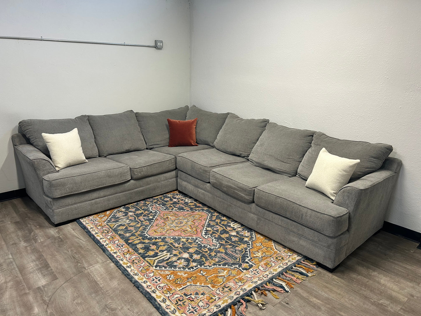 Broyhill Gray L-Shaped Sectional