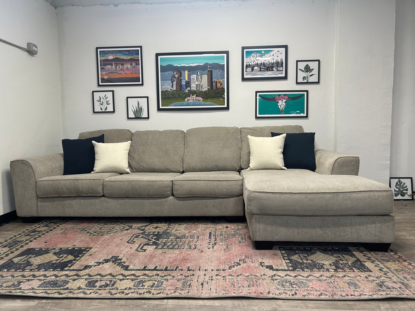 Contemporary Light Gray Chaise Sectional