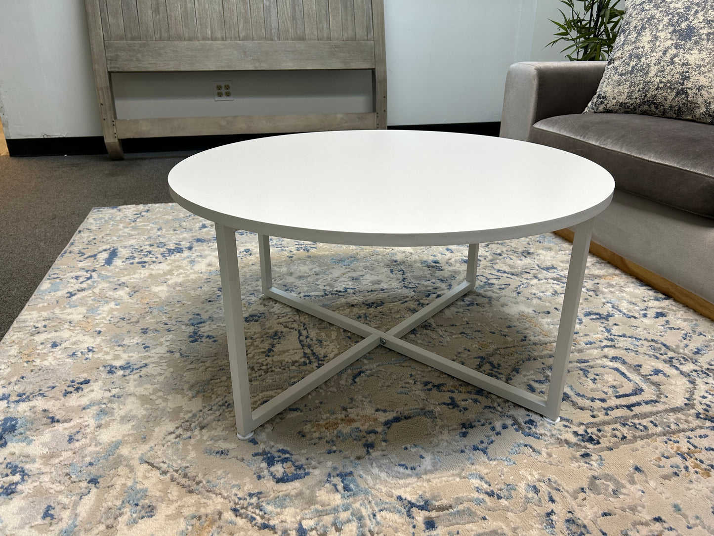 Contemporary White Coffee Table