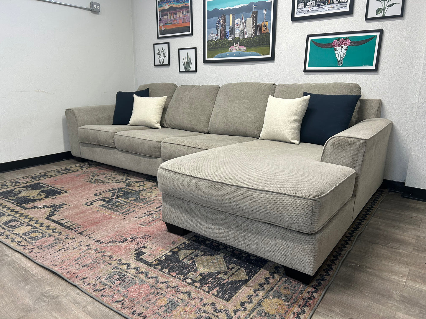 Contemporary Light Gray Chaise Sectional