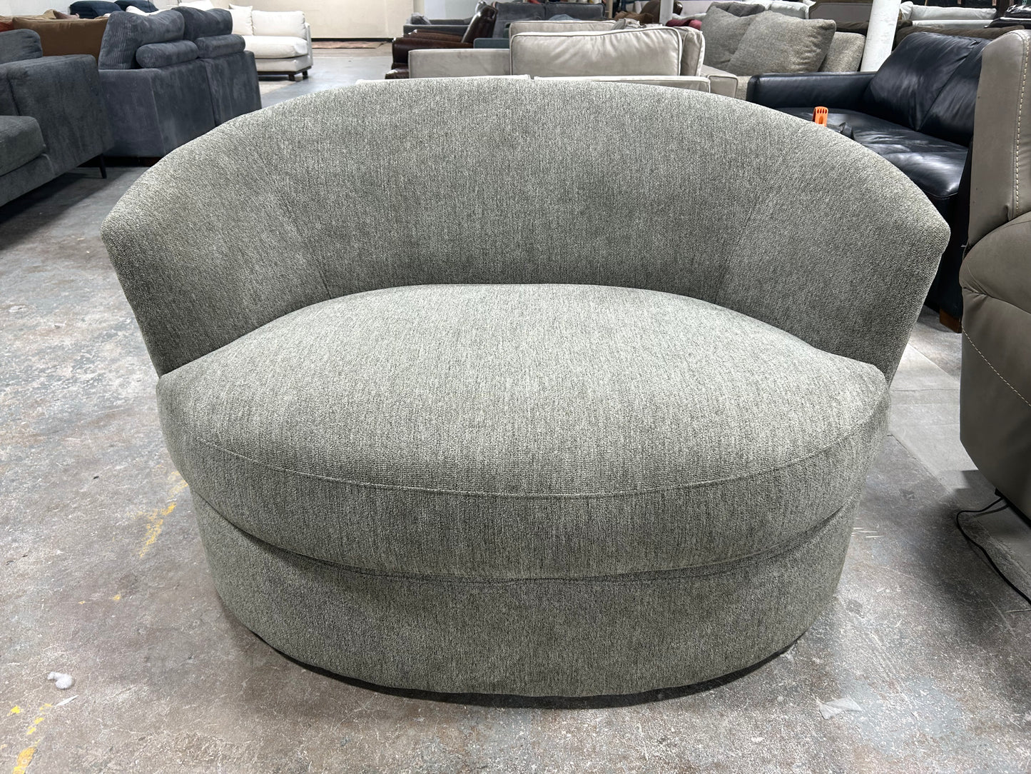Contemporary Light Gray Oversize Swivel Chair