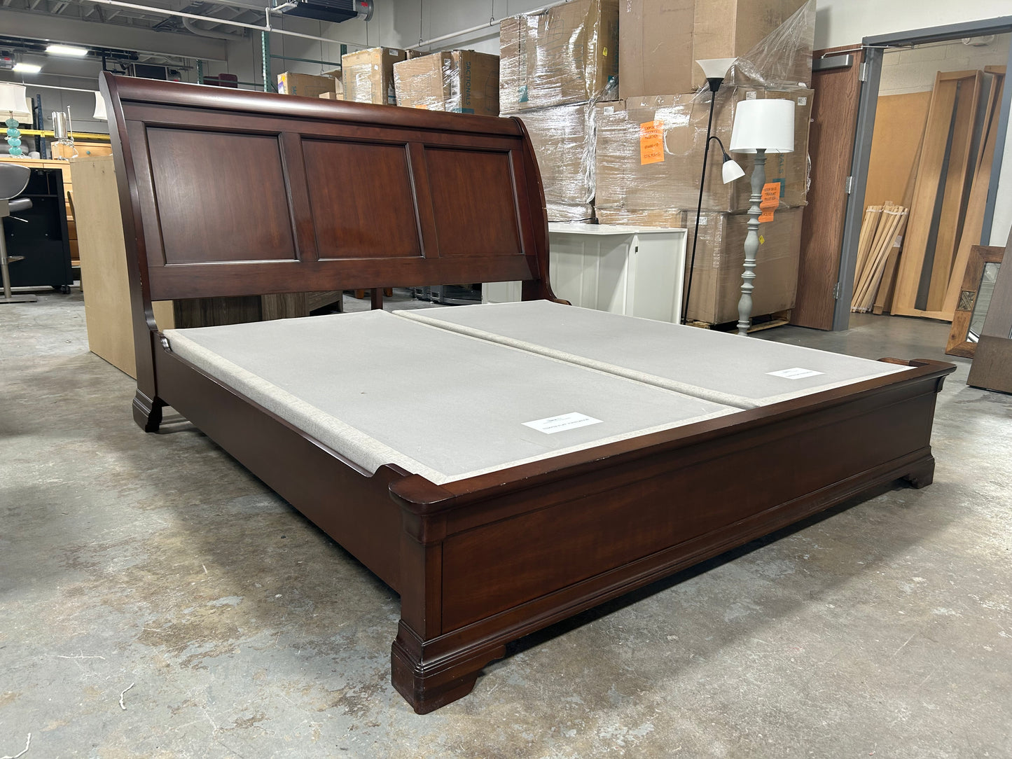 Aspen Home King Bed Frame w/Tempur-Pedic Boxspring