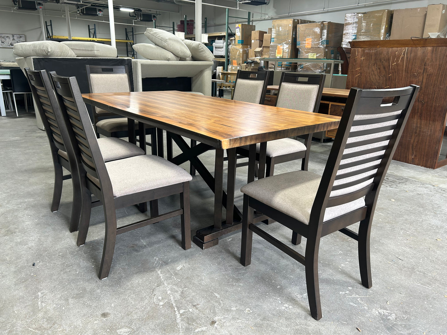Urban Styles Furniture 7-Pc Wooden Dining Set