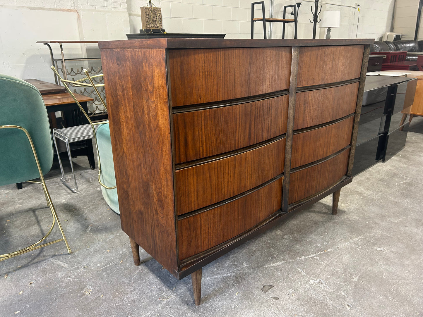 Bassett 8-Drawer MCM Walnut Wood Dresser
