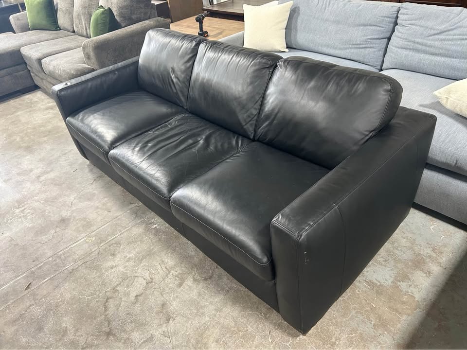Italsofa Black Leather Carlo II Sofa