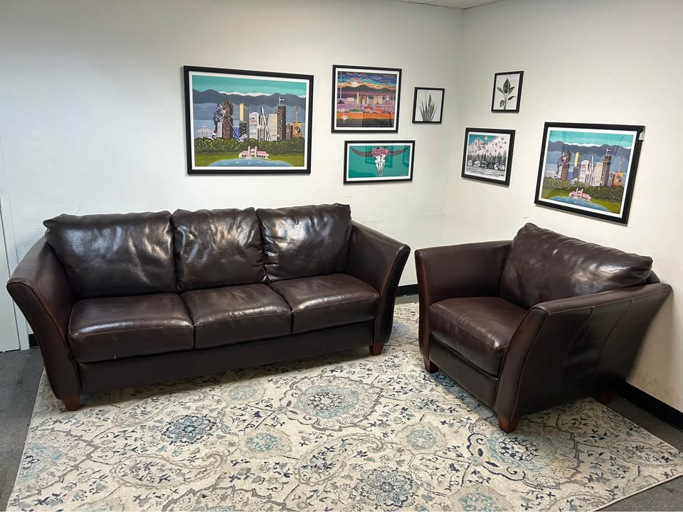 Contemporary Cognac Leather Sofa And Chair Set
