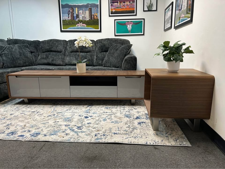 Scandinavian Designs MCM TV Stand And End Table