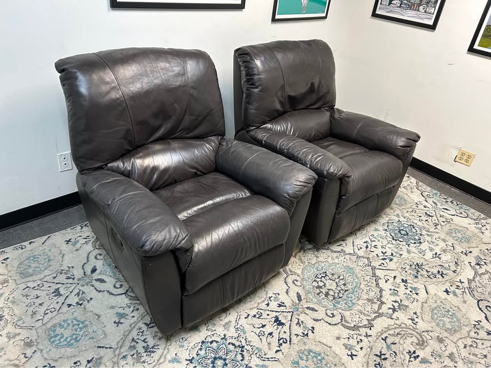 2-Pc Dark Brown Leather Recliner Chair Set
