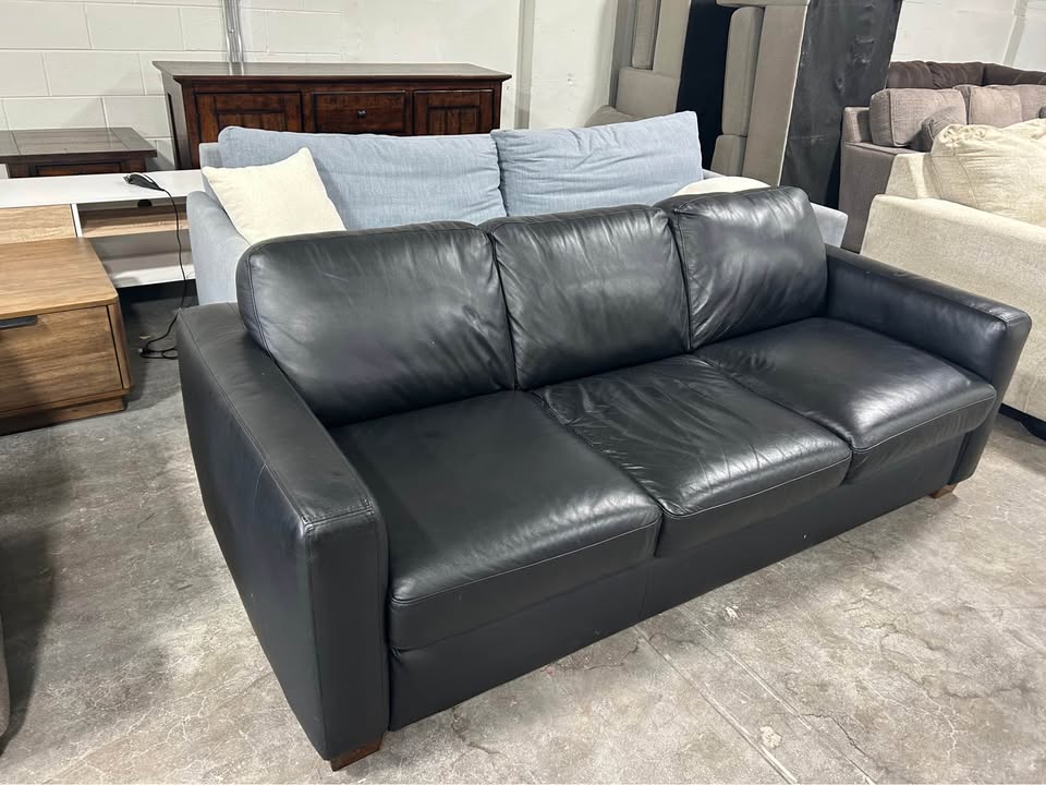 Italsofa Black Leather Carlo II Sofa