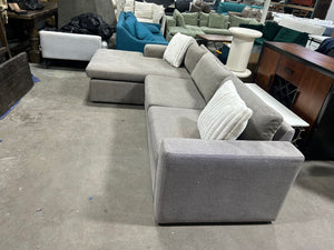 Living Spaces 2-Pc Chaise Sectional