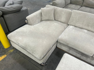 *New* Henredon Caley Reversible Sofa Chaise w/Ottoman