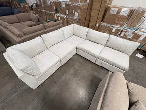 ThomasVille Rockford 6-Piece Recliner Sectional