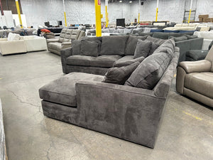 Room & Board 4-Pc Metro Sectional