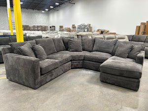 Room & Board 4-Pc Metro Sectional