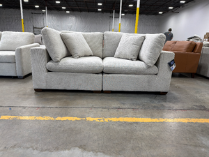 Thomasville Lowell 2-Piece Loveseat