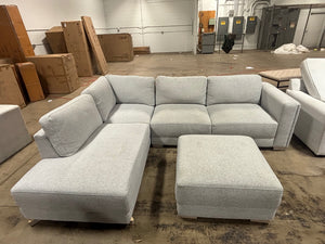 Gray Sectional w/ Ottoman