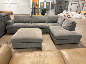 Thomasville Sectional with Ottoman