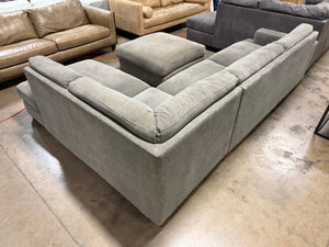 Thomasville Sectional with Ottoman