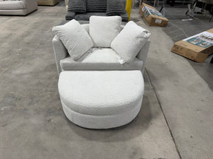 Holley Fabric Chair