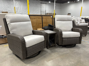 Thomasville Elko 3-Piece Swivel Set