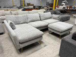 Albany Park Chaise Sectional W/ Ottoman