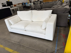 Quince Oasis Sofa in Performance Linen