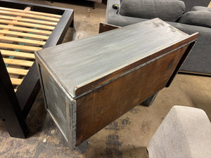 Metal Rustic 47" Sidebar