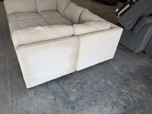 Thomasville Tisdale 6 Piece Boucle Sectional
