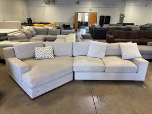 Living Spaces Everett Sectional