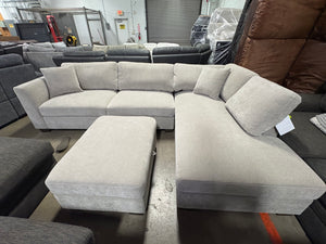 ThomasVille Walsen 3-Piece Sectional