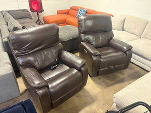 Barcalounger Toggle Power Recliner Set