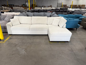 Camlin Convertible Sectional