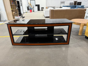 Bell'O TV stand