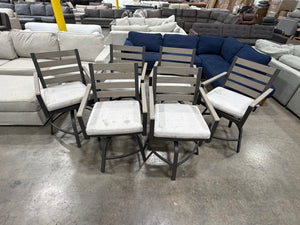 6 Outdoor Chairs
