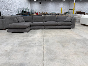 Mario Capasa Down Sectional