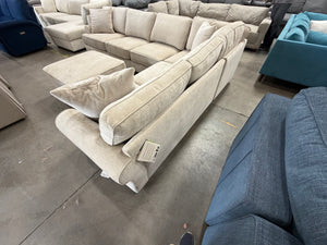 Aiden and Ivy Hazel Fabric Sectional