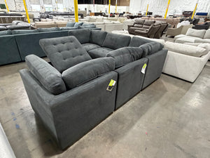 Tisdale 6-Piece Fabric Sectional – Gray