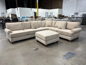 Aiden & Ivy Hazel Fabric Sectional