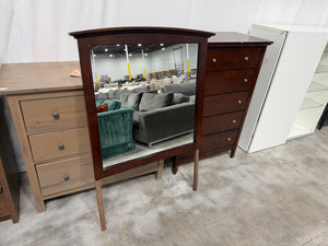 Brown 5 Drawer Dresser