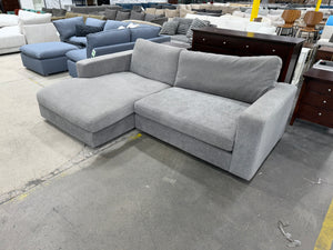 Essex Hill 2-Piece Sectional