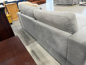Essex Hill 2-Piece Sectional