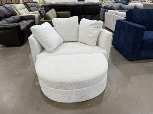 Holley Fabric Chair