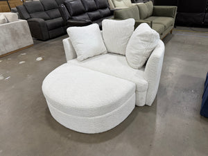 Holley Fabric Chair