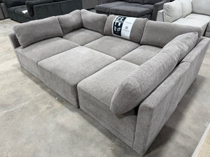 Thomasville Fallon 6-Piece Modular Sectional