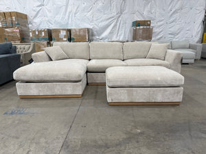 Henredon Caley Sectional