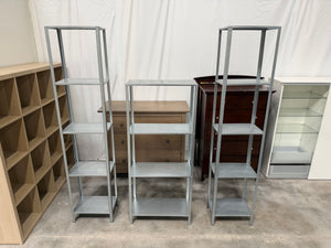 3 metal shelfs (IKEA Hyllis)