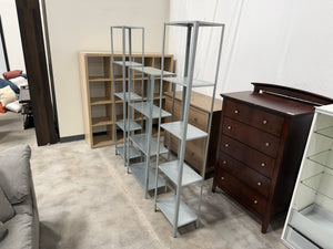 3 metal shelfs (IKEA Hyllis)